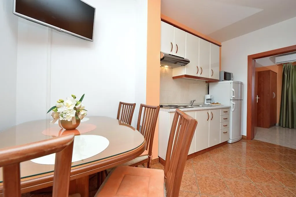 Villa Zdenka Pakostane 0*,  Croatia