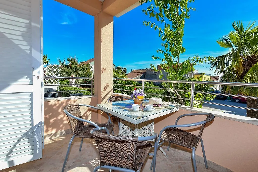Villa Zdenka Pakoštane Apartament