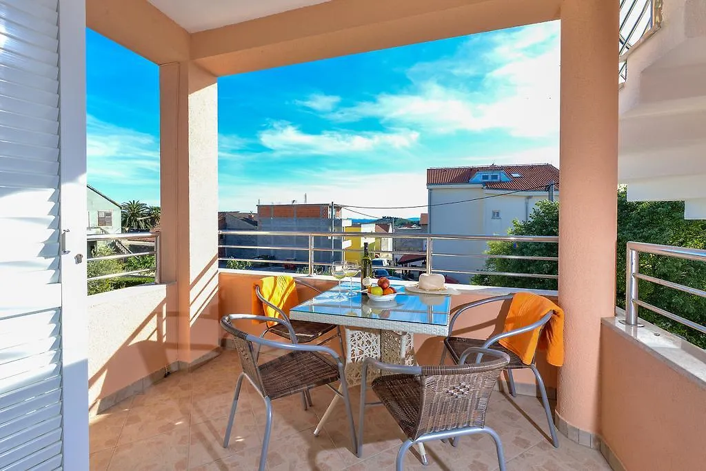 Apartament Villa Zdenka Pakoštane