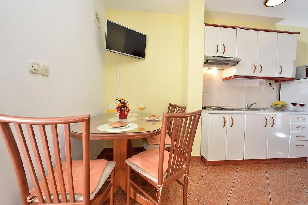 Villa Zdenka Pakoštane Apartament